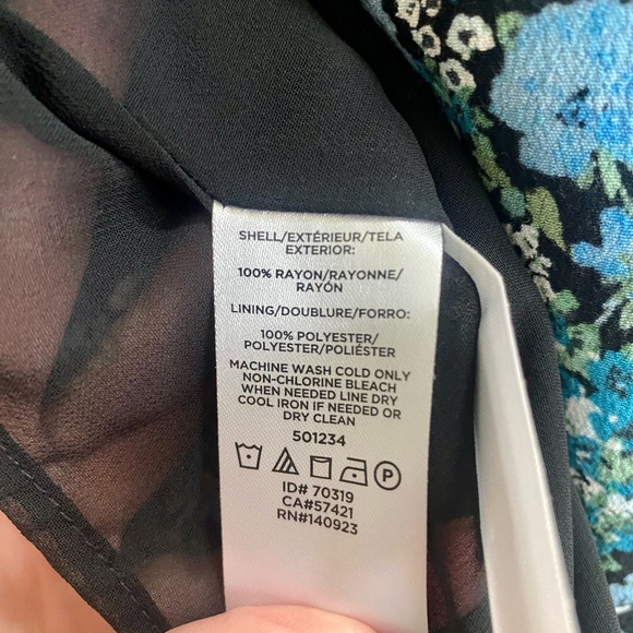 LOFT sleeveless floral dress with tie waist. Size Medium - Picture 5 of 5